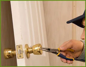 Neighborhood Locksmith Services Medina, WA 425-492-9205 - 4-fast-locksmith